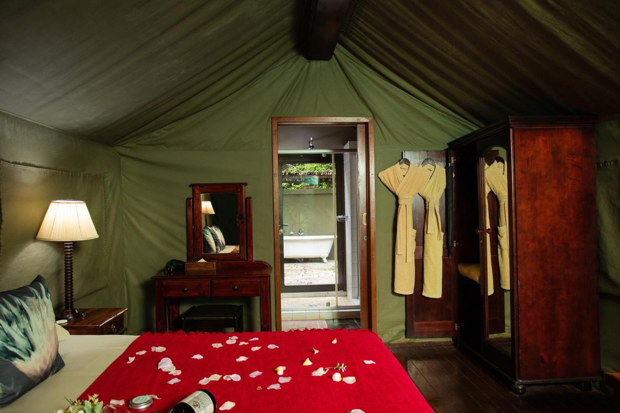 Falaza Game Park And Spa Hluhluwe Eksteriør billede